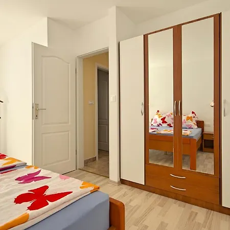 Daire Apartman Matija 2 *
